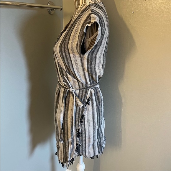 Lulus cotton wrap dress - Picture 1 of 3